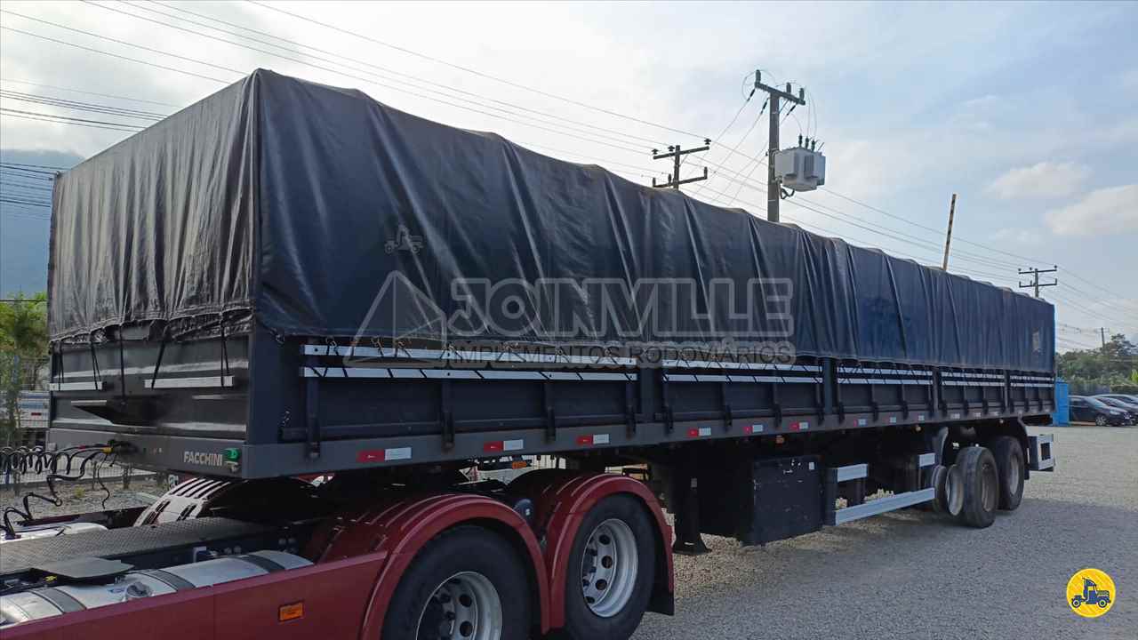 CARRETA SEMI-REBOQUE GRANELEIRO Joinville Implementos GARUVA SANTA CATARINA SC
